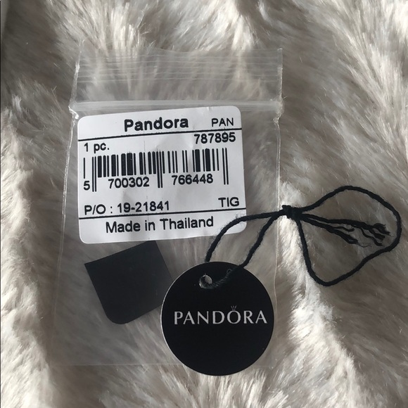 Rose Gold Matte Brilliance Clips - Picture 6 of 6